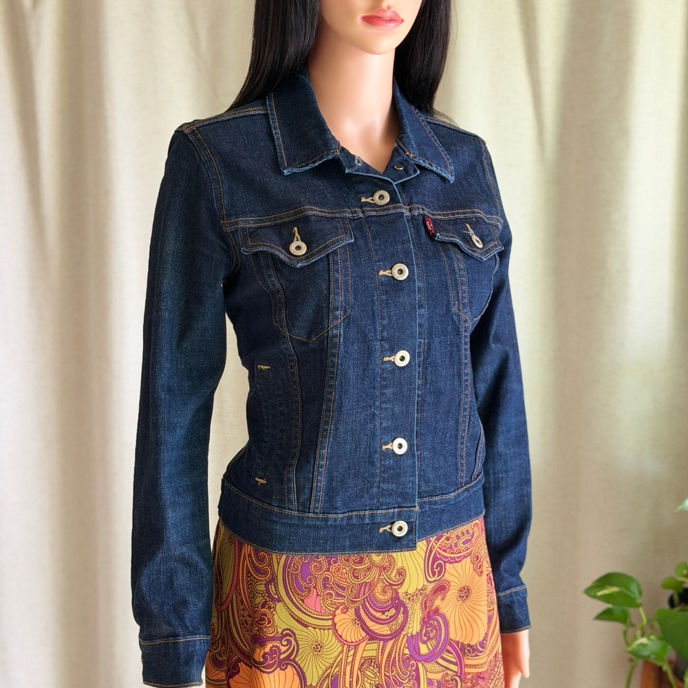 Levis Womens Denim Trucker Jacket Dark Indigo Blue Stretch Medium 77884-0043